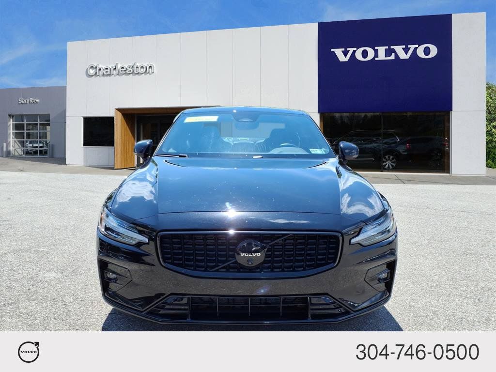 Certified 2024 Volvo S60 B5 Plus w/ Climate Package AWD/4WD image 8
