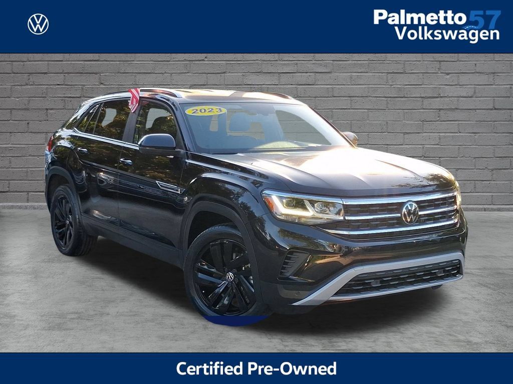 Used 2023 Volkswagen Atlas Cross Sport SE w/ Black Wheel Package FWD 360° Tour