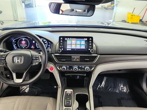 Used 2018 Honda Accord EX-L image 34