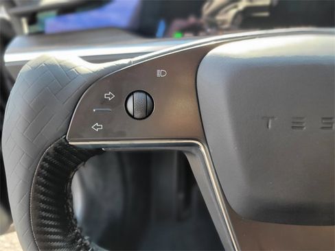 Used 2021 Tesla Model S Plaid image 26