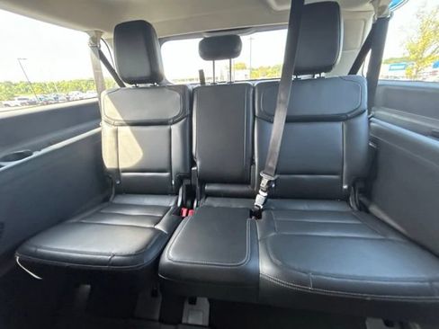 Used 2025 Ford Expedition Max Platinum w/ Driver's Package AWD/4WD image 52