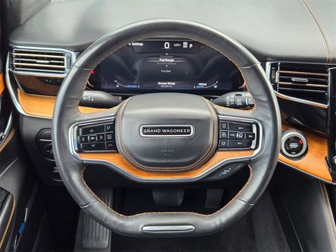 Used 2024 Jeep Grand Wagoneer L Series III image 23