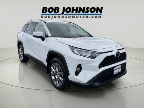 Used 2019 Toyota RAV4 XLE Premium w/ Cold Weather Package AWD/4WD image 1