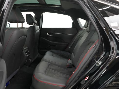 Used 2021 Hyundai Sonata SEL Plus w/ Tech Package image 15