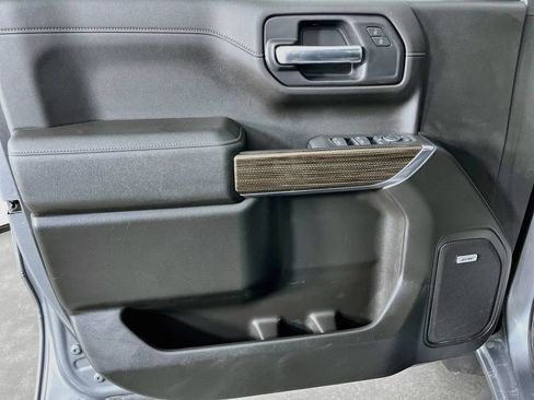 Used 2020 Chevrolet Silverado 1500 LT Trail Boss AWD/4WD image 26