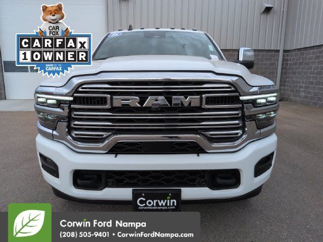 Used 2025 RAM 3500 Laramie AWD/4WD image 8