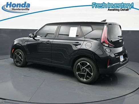 Used 2024 Kia Soul EX FWD image 7