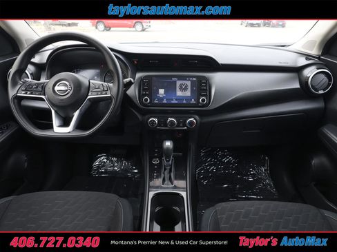 Used 2024 Nissan Kicks SV image 8