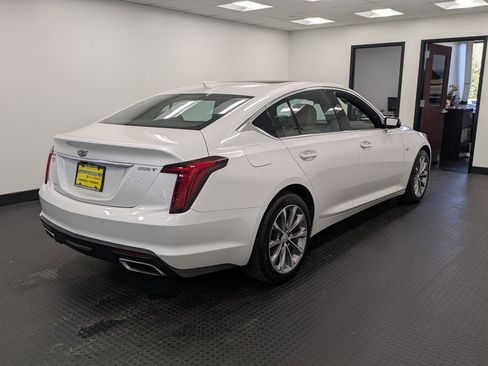 Used 2022 Cadillac CT5 Premium Luxury image 4