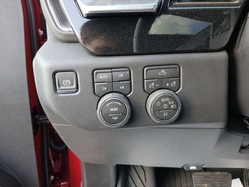 New 2026 Chevrolet Silverado 1500 LT Trail Boss w/ Convenience Package II image 12