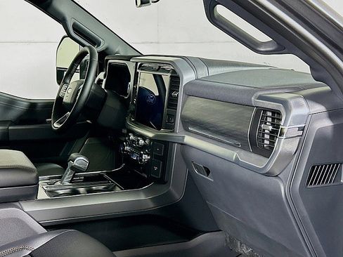 New 2025 Ford F150 Lariat w/ Equipment Group 502A High image 30