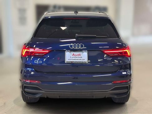 Used 2023 Audi Q3 2.0T Premium w/ Convenience Package AWD/4WD image 5