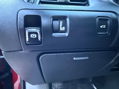 Used 2019 Chevrolet Impala LT FWD image 20
