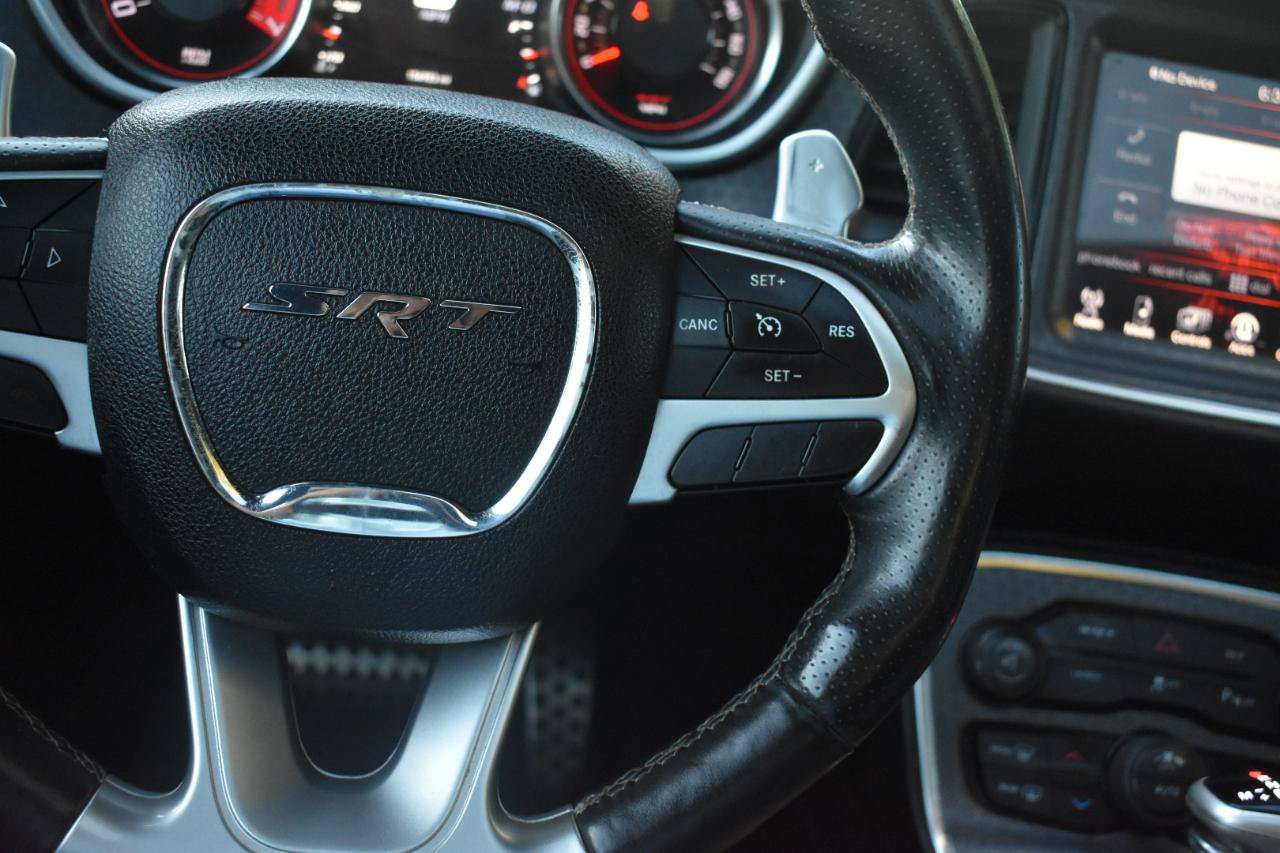 Used 2016 Dodge Challenger SRT RWD image 29