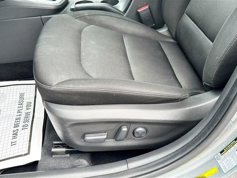 Used 2017 Hyundai Elantra Value Edition w/ Cargo Package FWD image 24