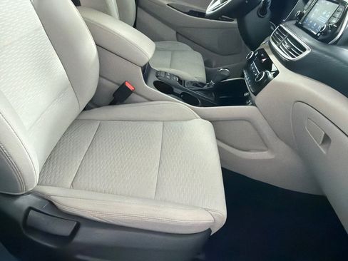Used 2019 Hyundai Tucson Value FWD image 24