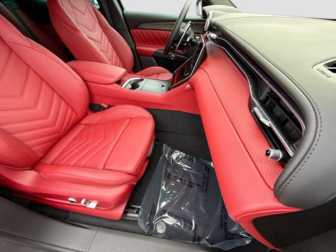 New 2026 Maserati Grecale Modena AWD/4WD image 15