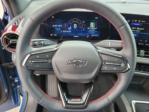 Used 2025 Chevrolet Equinox RS w/ Safety and Technology Package FWD image 20