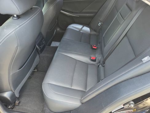 Used 2015 Lexus IS 250 w/ Navigation System Package RWD image 11