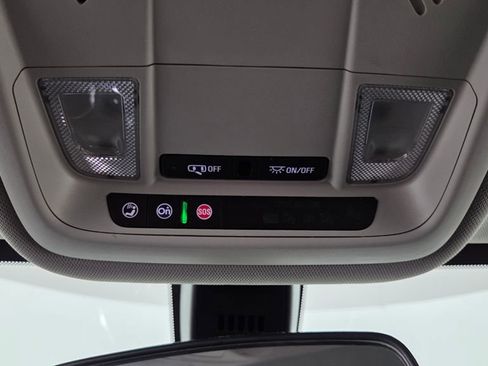 Used 2021 Chevrolet Traverse LS w/ LPO, Floor Liner Package image 27