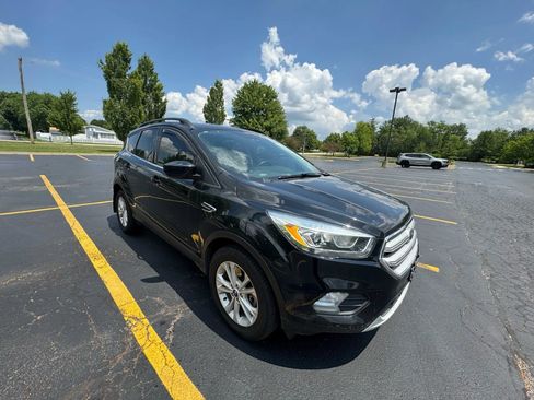 Used 2018 Ford Escape SEL AWD/4WD image 4