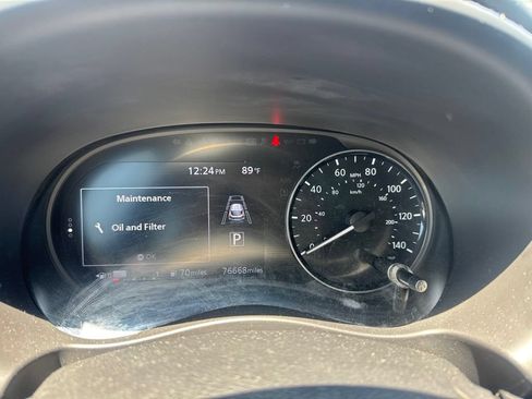 Used 2021 Nissan Kicks SR w/ SR Premium Package FWD image 13