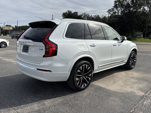 New 2026 Volvo XC90 B6 Ultra image 5