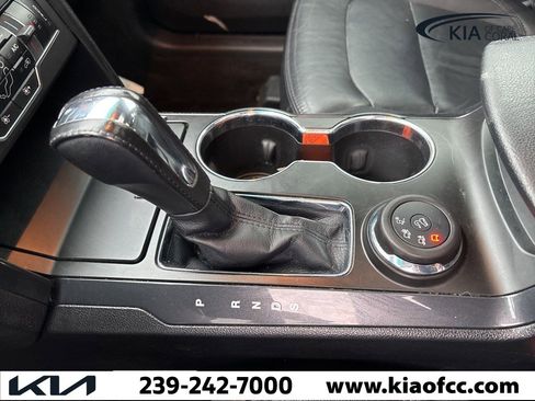 Used 2016 Ford Explorer XLT w/ Equipment Group 202A image 21
