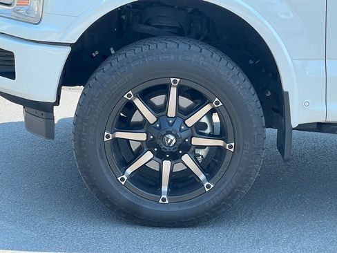 Used 2020 Ford F150 Platinum w/ Technology Package AWD/4WD image 14