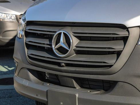 New 2026 Mercedes-Benz Sprinter 2500 image 5
