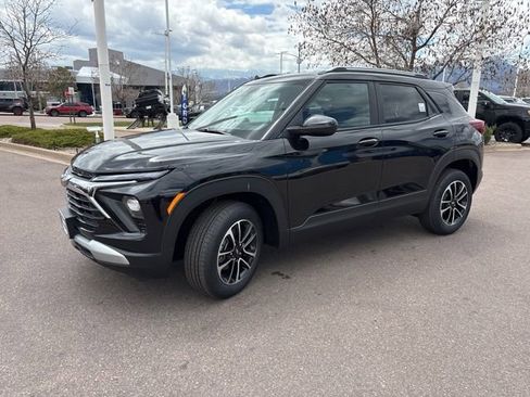 New 2026 Chevrolet TrailBlazer LT AWD/4WD image 3