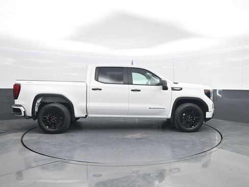 Used 2026 GMC Sierra 1500 Pro w/ Graphite Edition AWD/4WD image 9
