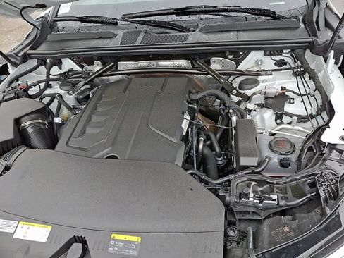 Certified 2025 Audi Q5 Premium AWD/4WD image 27