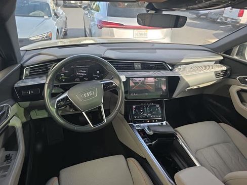 Used 2023 Audi e-tron Chronos w/ Chronos Package image 11