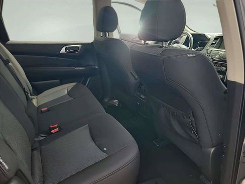 Used 2019 Nissan Pathfinder S AWD/4WD image 21