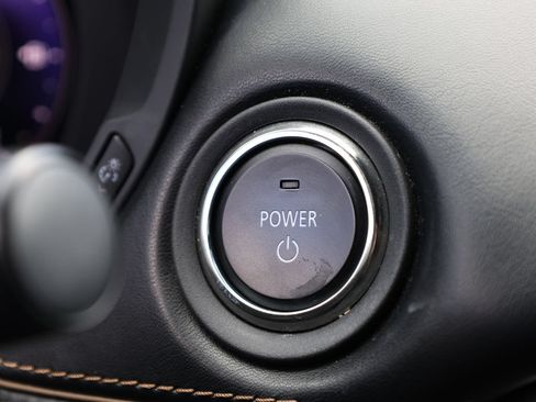 Certified 2025 MAZDA CX-70 Plug-In Hybrid w/ Premium Plus AWD/4WD image 31