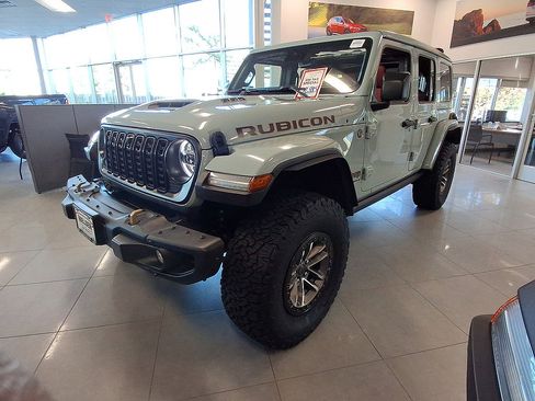 Used 2024 Jeep Wrangler Unlimited Rubicon 392 AWD/4WD image 4