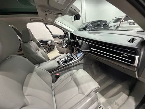 Used 2020 Audi Q7 3.0T Prestige AWD/4WD image 36