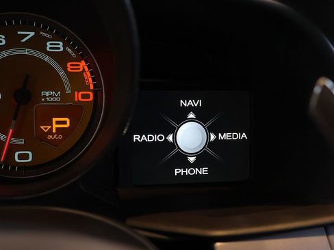 Used 2011 Ferrari 458 Italia Coupe RWD image 97