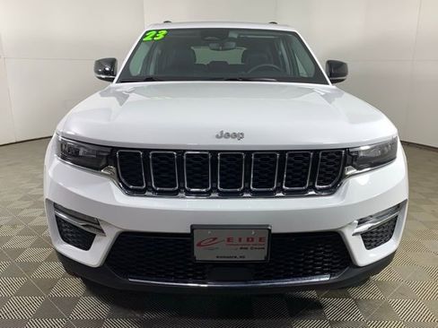 Used 2023 Jeep Grand Cherokee Limited image 4