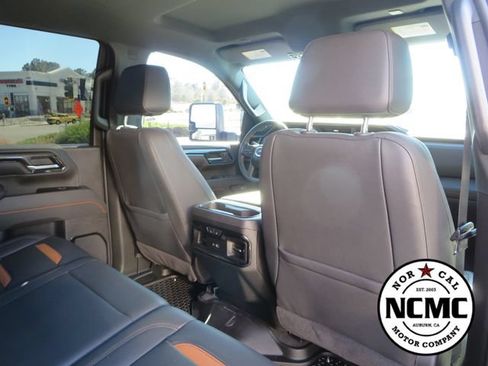 Used 2025 GMC Sierra 2500 AT4 AWD/4WD image 68