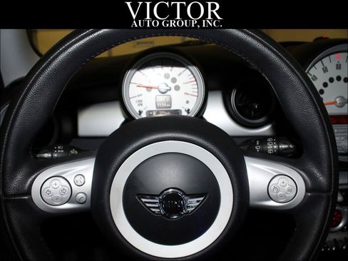 Used 2009 MINI Cooper Clubman Hardtop FWD image 18
