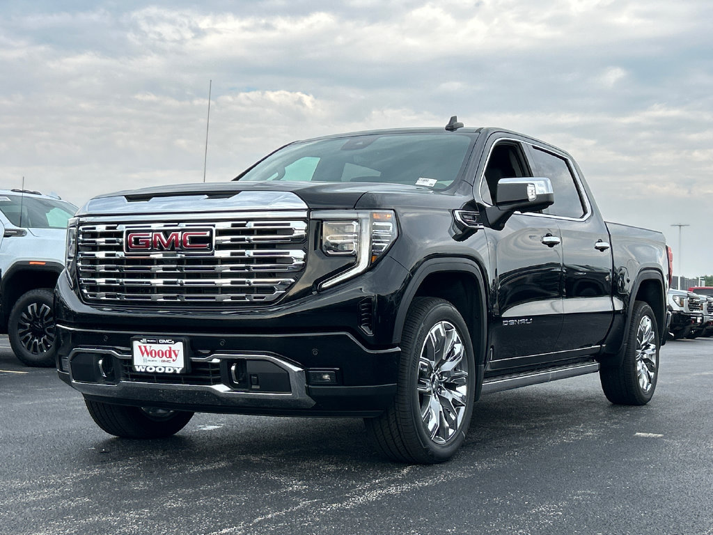 New 2026 GMC Sierra 1500 Denali w/ Denali Reserve Package AWD/4WD image 2