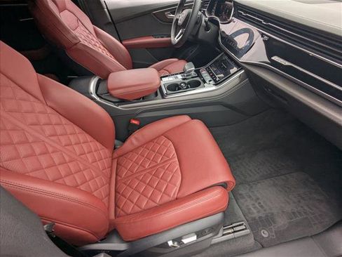 Used 2024 Audi SQ8 Prestige image 21