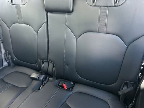 Certified 2024 Honda Pilot Touring image 14