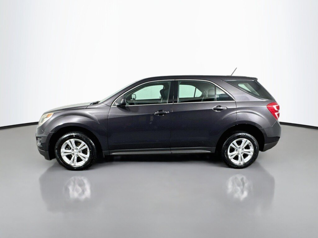 Used 2016 Chevrolet Equinox LS AWD/4WD image 2