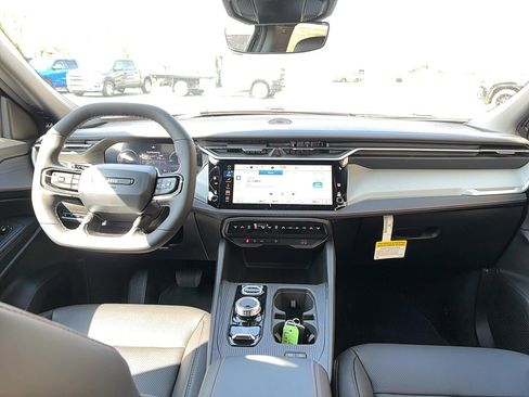 New 2026 Jeep Cherokee Limited AWD/4WD image 11