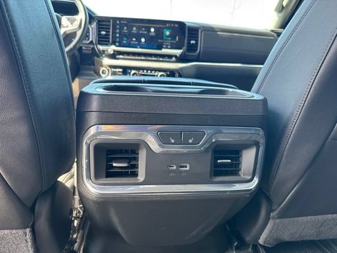 Used 2024 Chevrolet Silverado 1500 LTZ AWD/4WD image 29