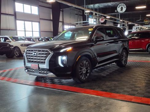 Used 2020 Hyundai Palisade Limited AWD/4WD image 2