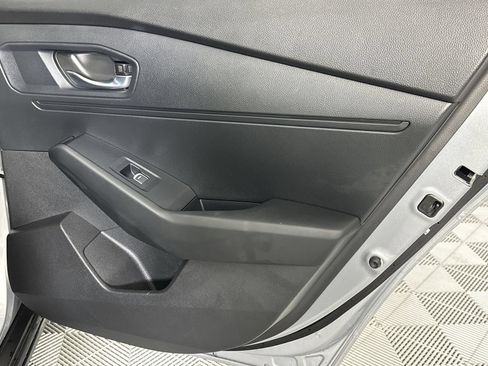Used 2025 Honda Accord SE image 31